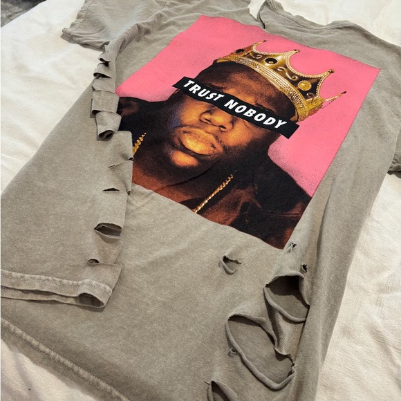 Upcycled Biggie Tee Shirt - Picture 3 of 3